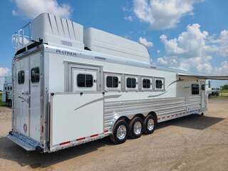 New Horse Trailer