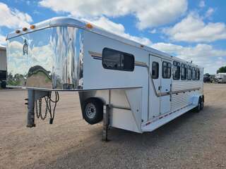 Used Horse Trailer