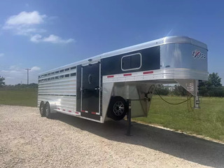 New Horse Trailer