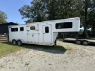 Used Horse Trailer