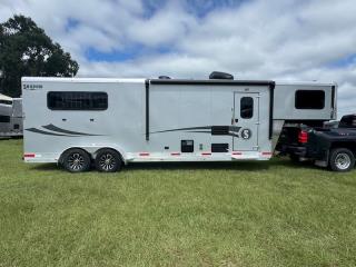 New Horse Trailer