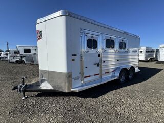 New Horse Trailer