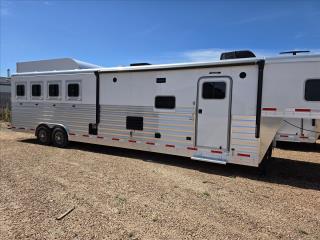New Horse Trailer