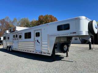 Used Horse Trailer