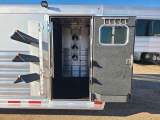 New Horse Trailer