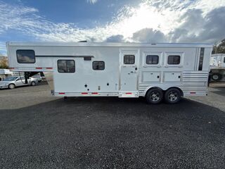 New Horse Trailer