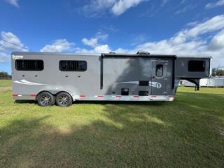 New Horse Trailer