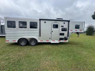 New Horse Trailer