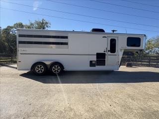 Used Horse Trailer