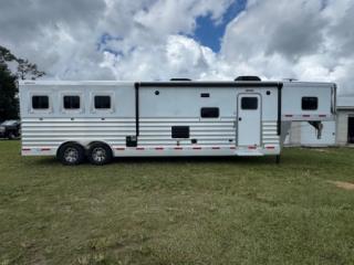 New Horse Trailer