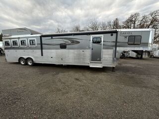 Used Horse Trailer