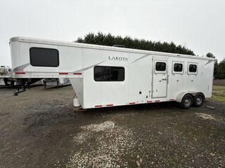 Used Horse Trailer