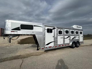 New Horse Trailer