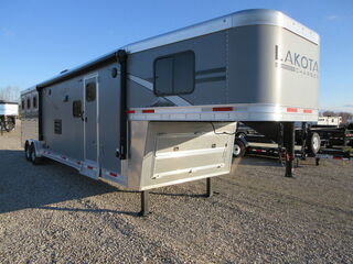 Used Horse Trailer