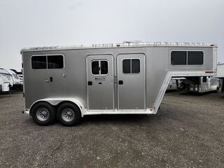 Used Horse Trailer