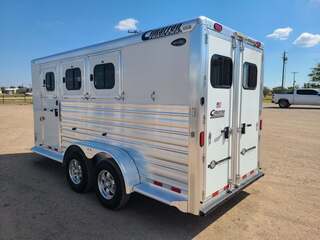 Used Horse Trailer