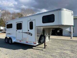 Used Horse Trailer