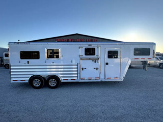 New Horse Trailer