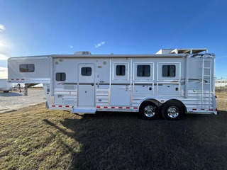 Used Horse Trailer