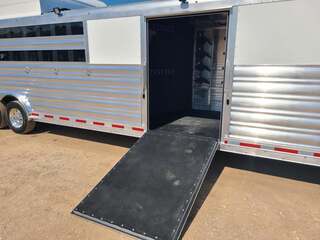 New Horse Trailer