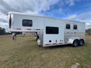 New Horse Trailer