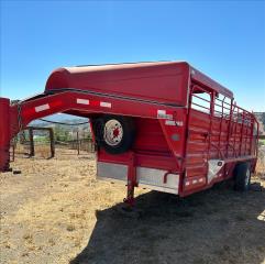 Used Horse Trailer