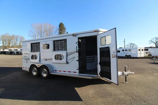 Used Horse Trailer