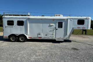 Used Horse Trailer