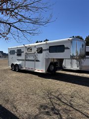 Used Horse Trailer
