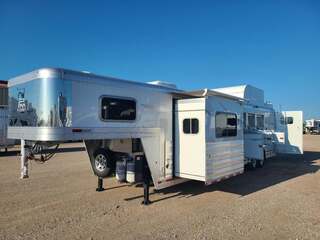 New Horse Trailer