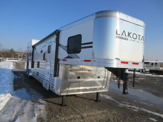 New Horse Trailer