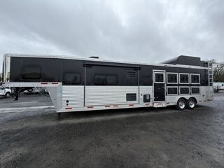Used Horse Trailer