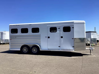 New Horse Trailer