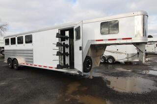 New Horse Trailer