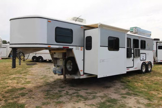 Used Horse Trailer