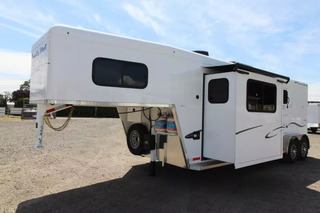 New Horse Trailer