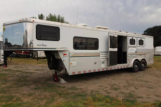 Used Horse Trailer