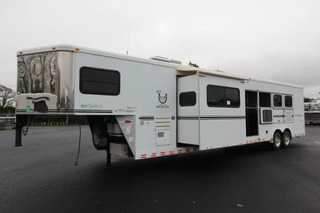 Used Horse Trailer