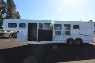 New Horse Trailer