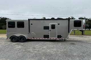 New Horse Trailer