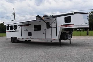 Used Horse Trailer