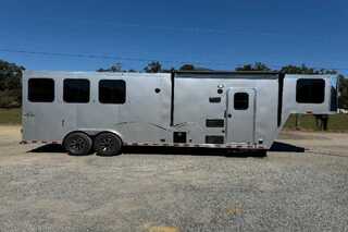 New Horse Trailer