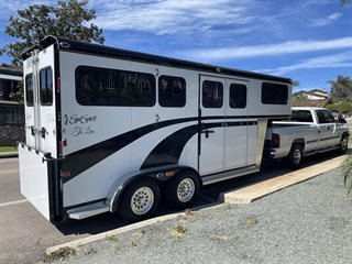 Used Horse Trailer
