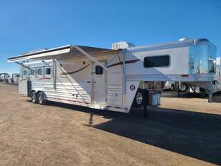 New Horse Trailer
