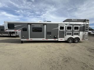 Used Horse Trailer