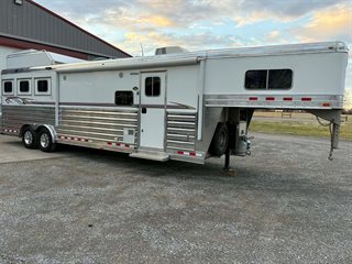 Used Horse Trailer