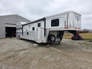 Used Horse Trailer