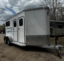 Used Horse Trailer