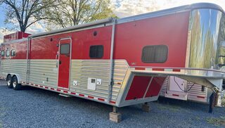 Used Horse Trailer