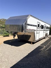Used Horse Trailer